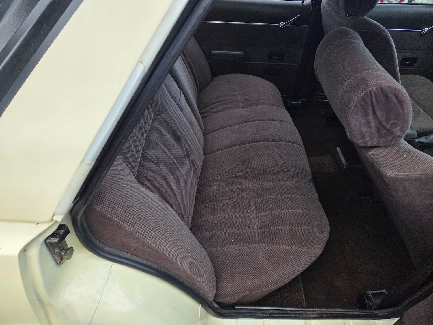 Used Ford Cortina 1983 for sale - 76946816: Photo 13