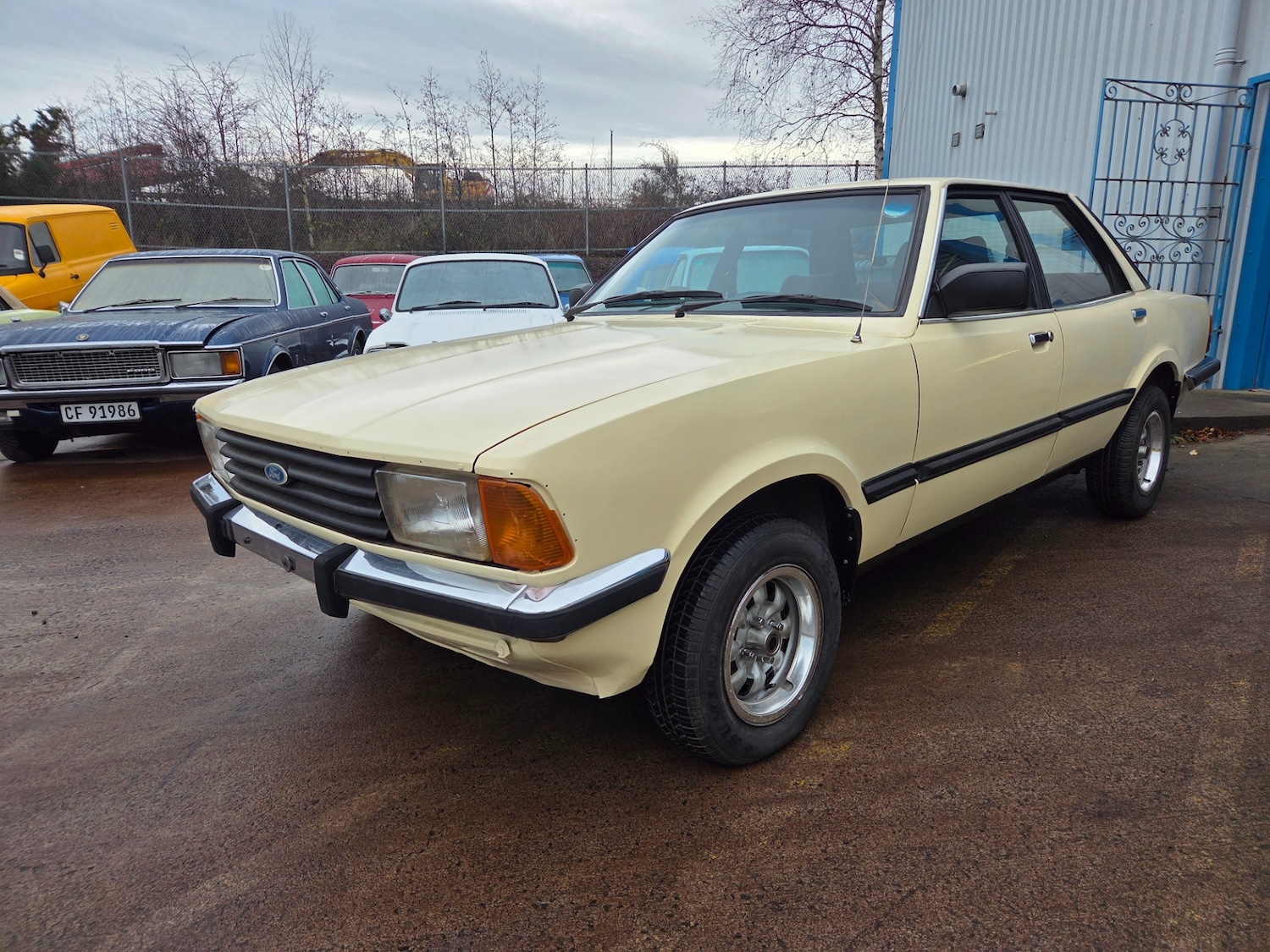 Used Ford Cortina 1983 for sale - 76946816: Photo 2