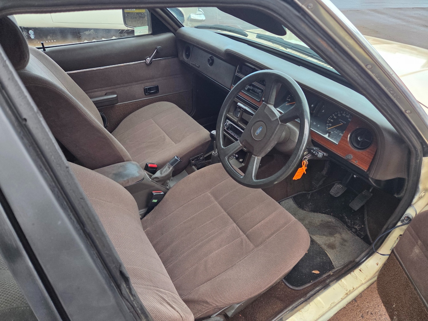 Used Ford Cortina 1983 for sale - 76946816: Photo 9