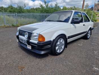 1983 (A) - RS1600i 3-Door