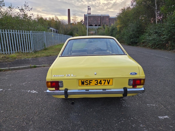 Used Ford Escort 2024 for sale - 76242830: Photo 6