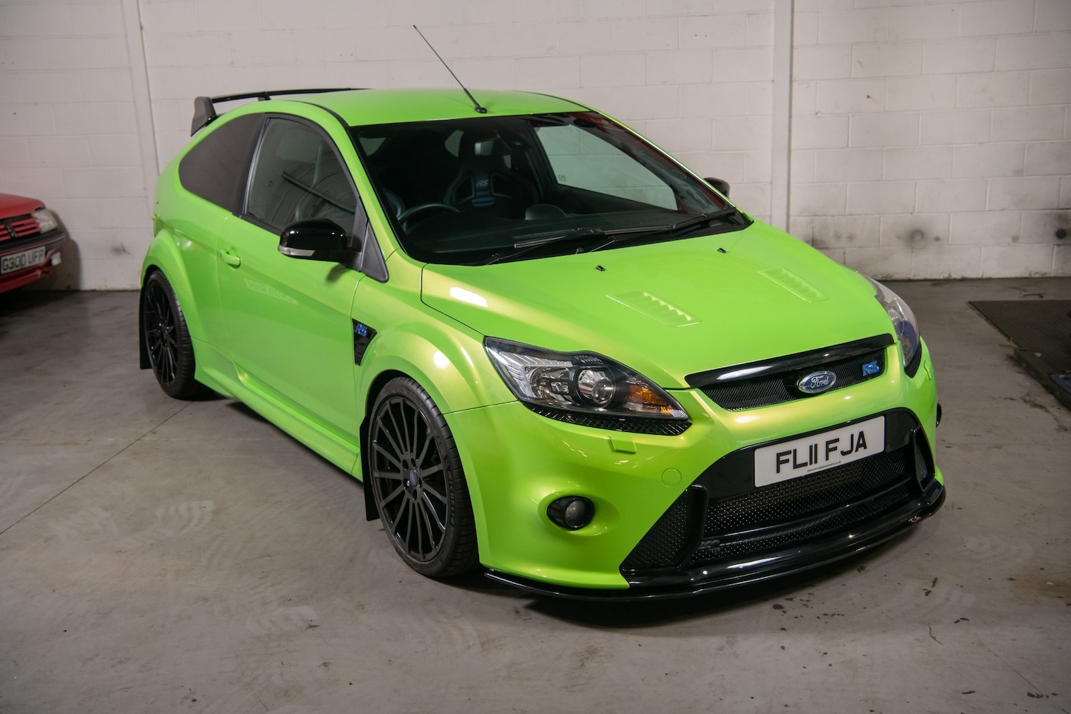 Used Ford Focus 2011 for sale - 77348239: Photo 2