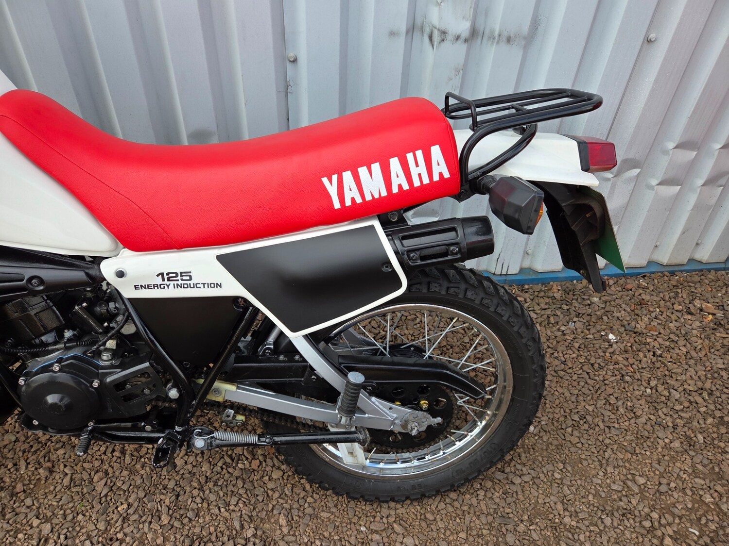 Yamaha DT125