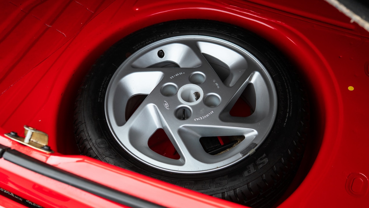 Used Ford Escort 1989 for sale - 76763274: Photo 11