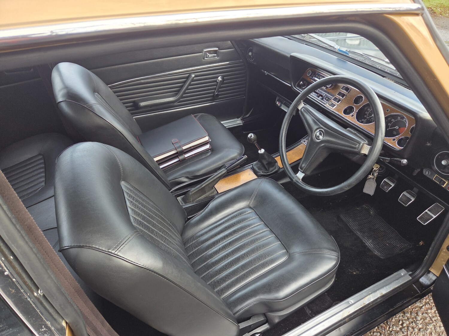 Used Ford Capri 1970 for sale - 77628429: Photo 10