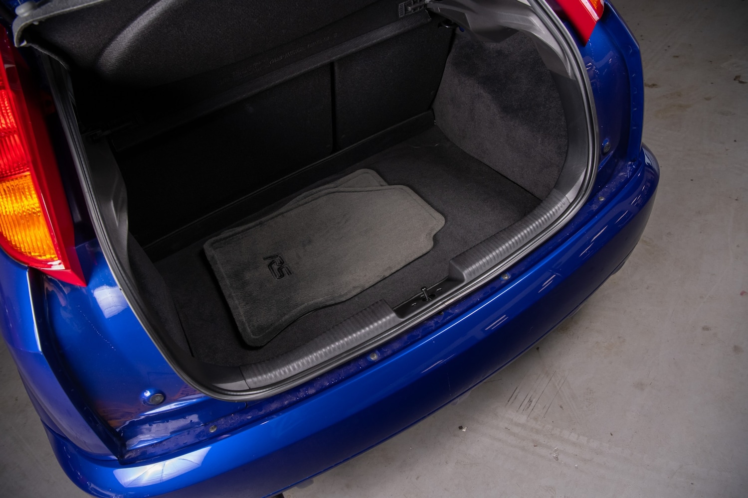 Used Ford Focus 2003 for sale - 77335659: Photo 18