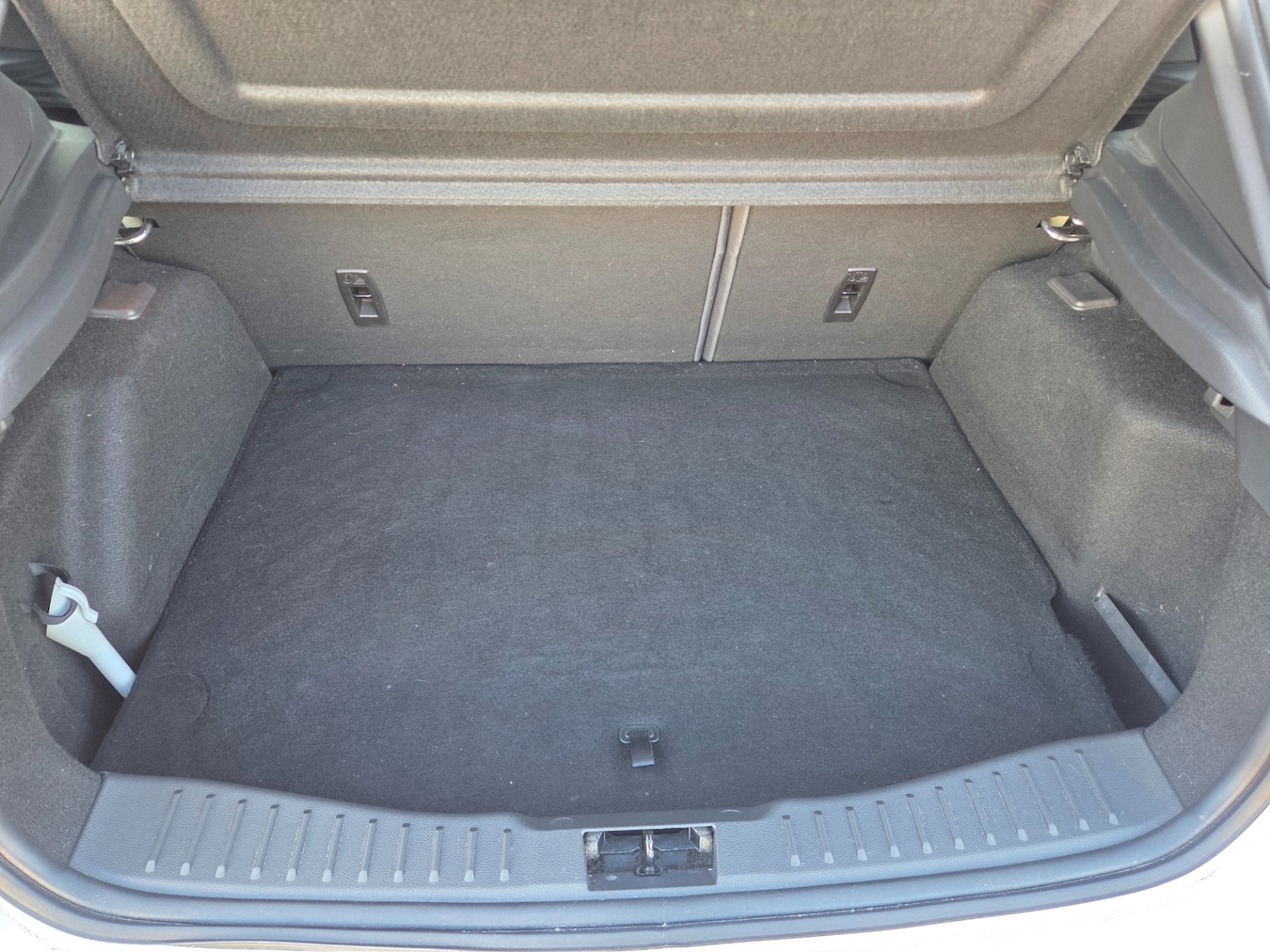 Used Ford Focus 2017 for sale - 77947328: Photo 15