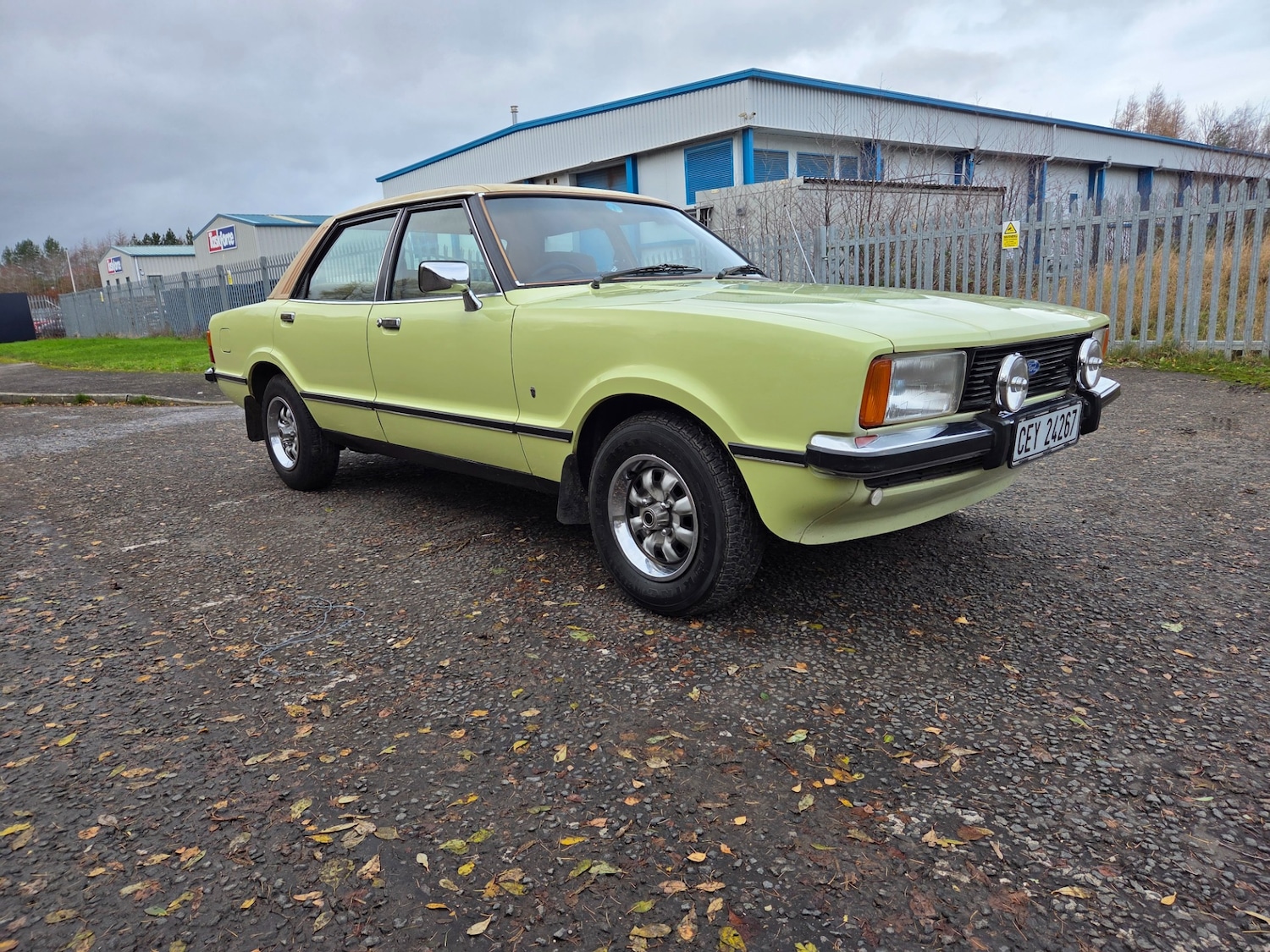 Used Ford Cortina 1978 for sale - 76940119: Photo 2
