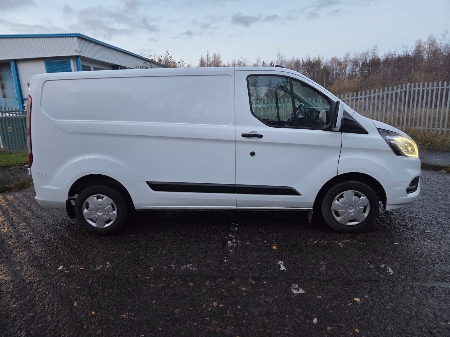 Used Ford Transit Custom 2021 for sale - 76807040: Photo 3