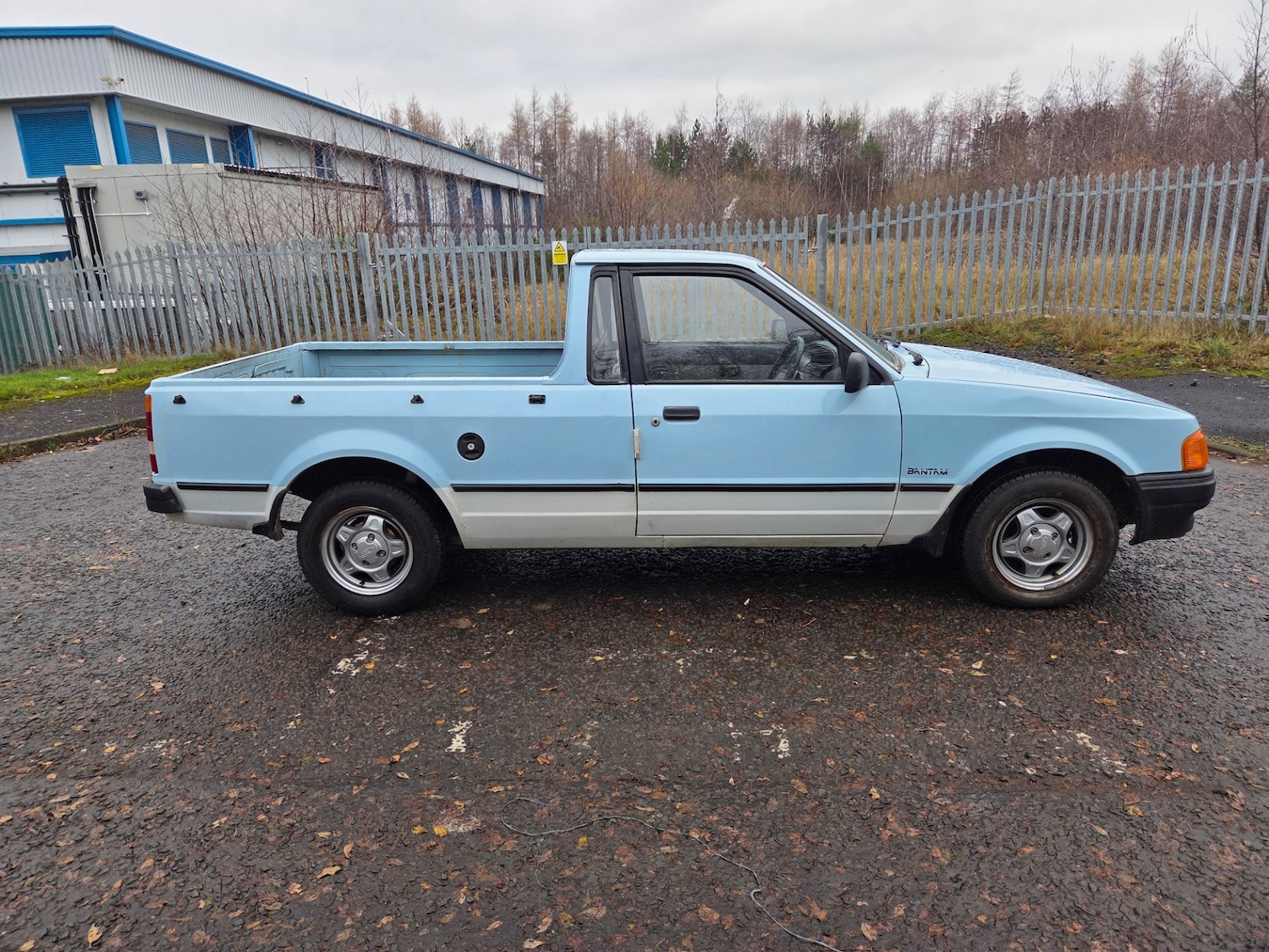 Used Ford Escort 1989 for sale - 77035751: Photo 5