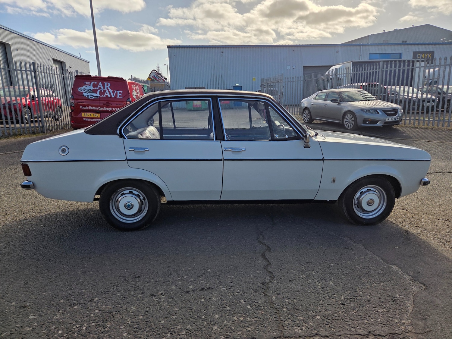 Used Ford Escort 1976 for sale - 77730963: Photo 6