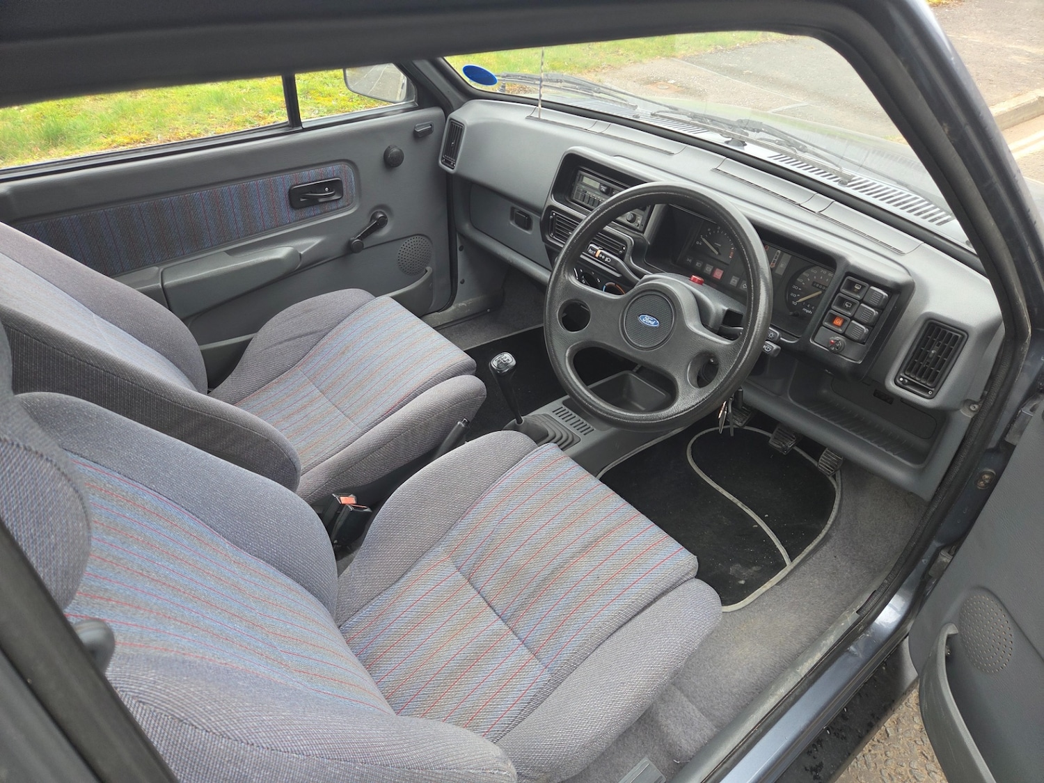 Used Ford Fiesta 1988 for sale - 78053165: Photo 9