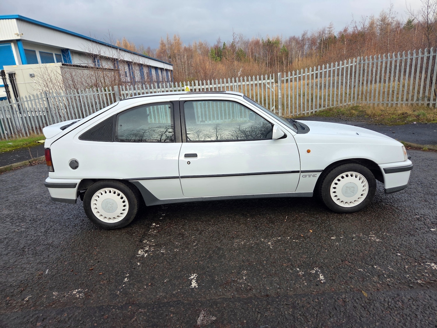 Used Vauxhall Astra 1991 for sale - 77390016: Photo 3