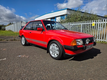 1983 - XR3i 3dr