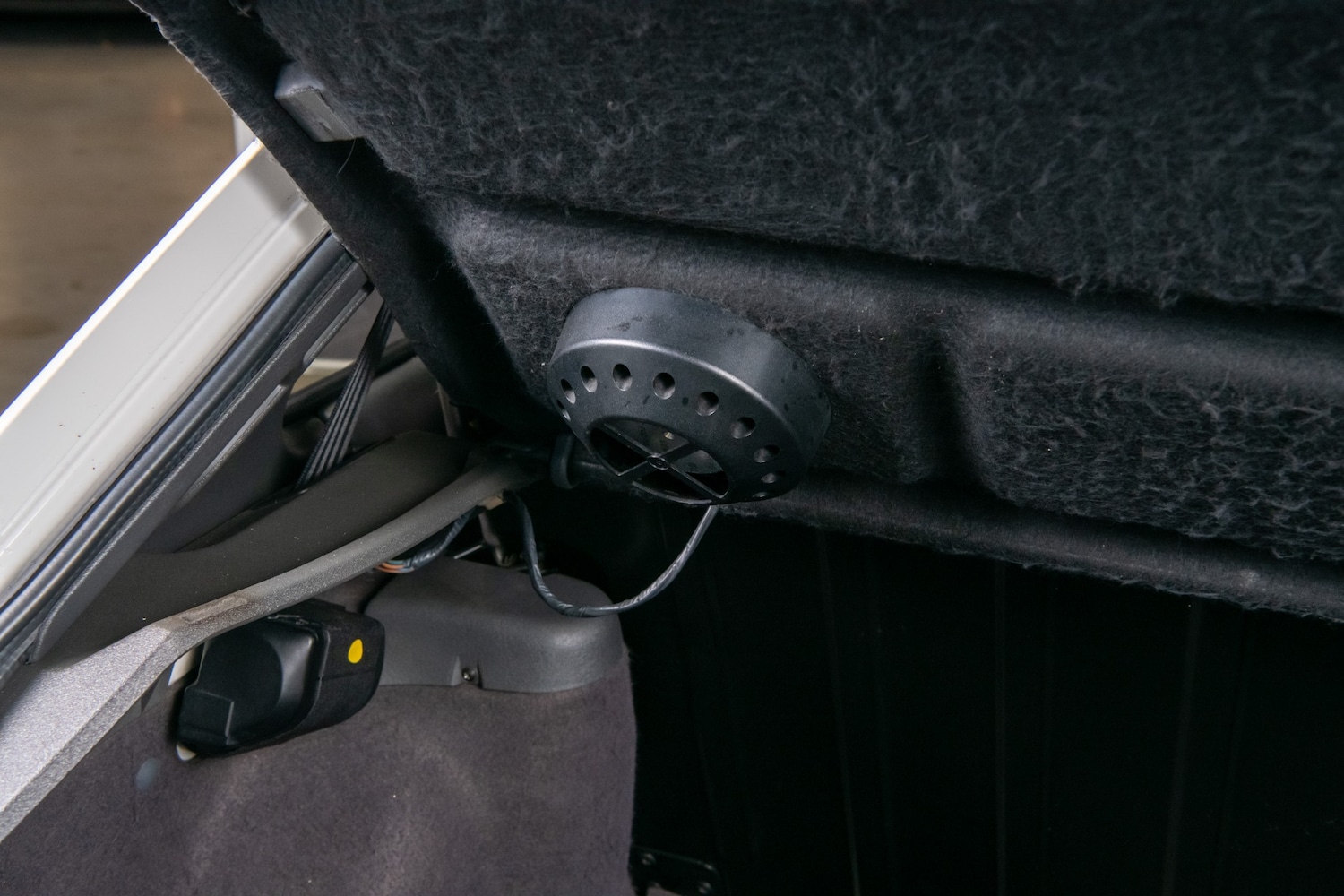 Used Ford Escort 1985 for sale - 77350183: Photo 18