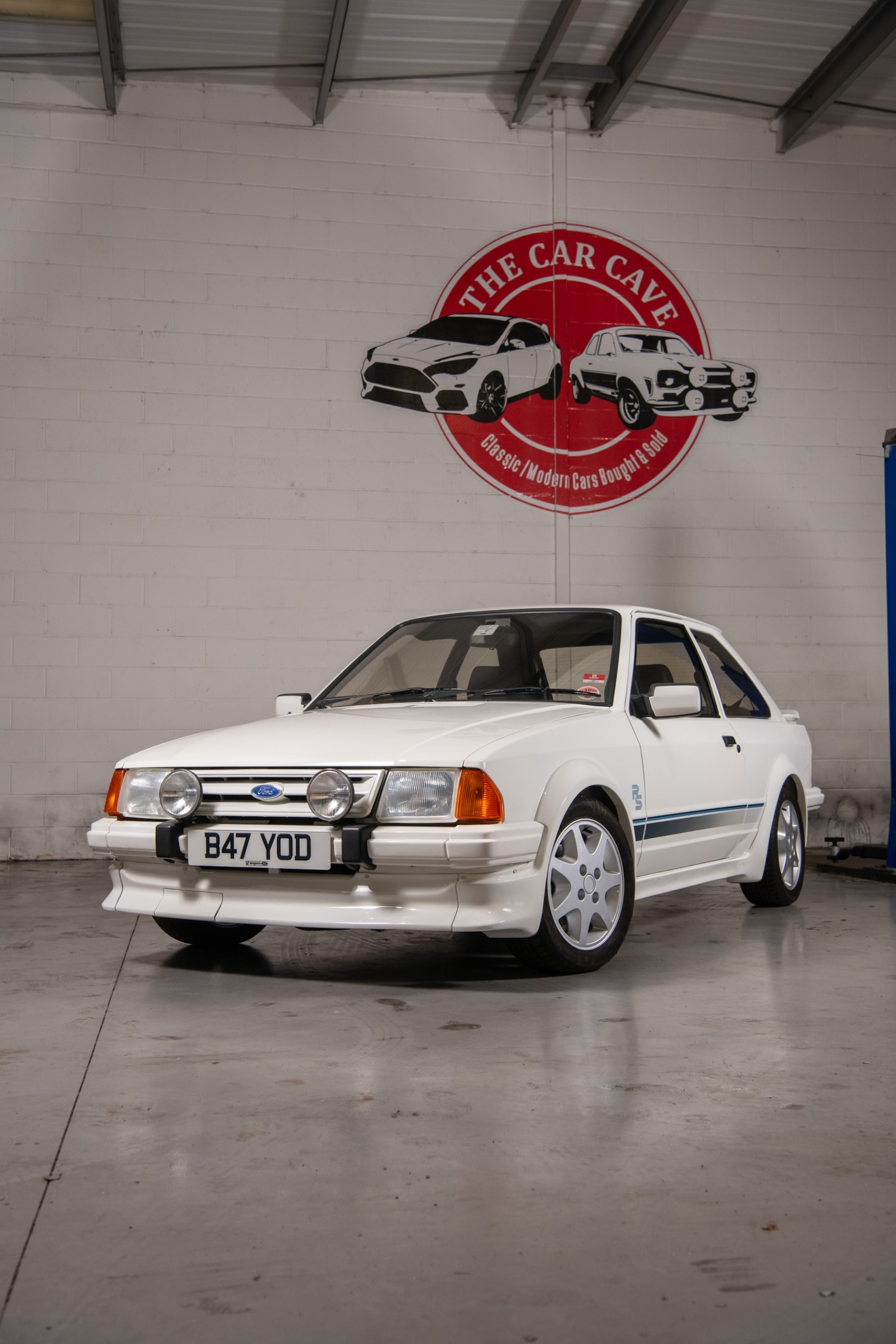 Used Ford Escort 1985 for sale - 77350183: Photo 2