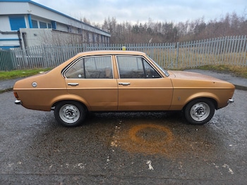Used Ford Escort 1975 for sale - 77391763: Photo