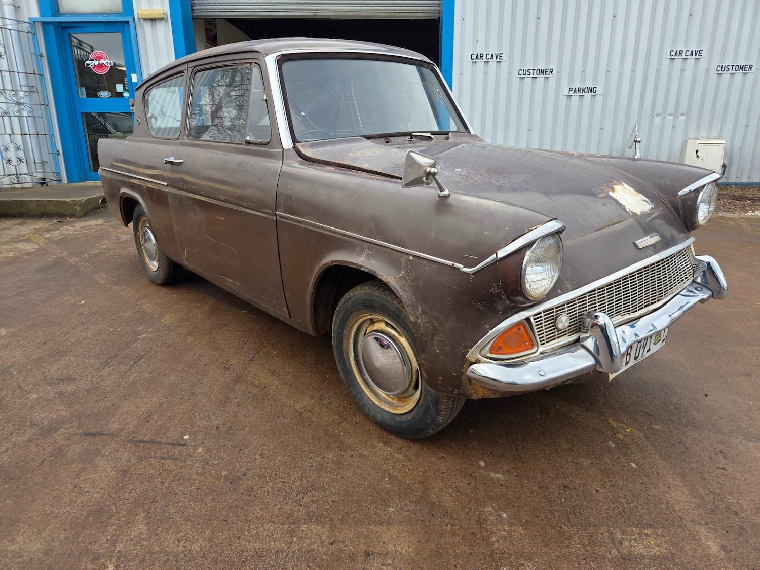 Used Ford Anglia 1967 for sale - 78089151: Photo 4