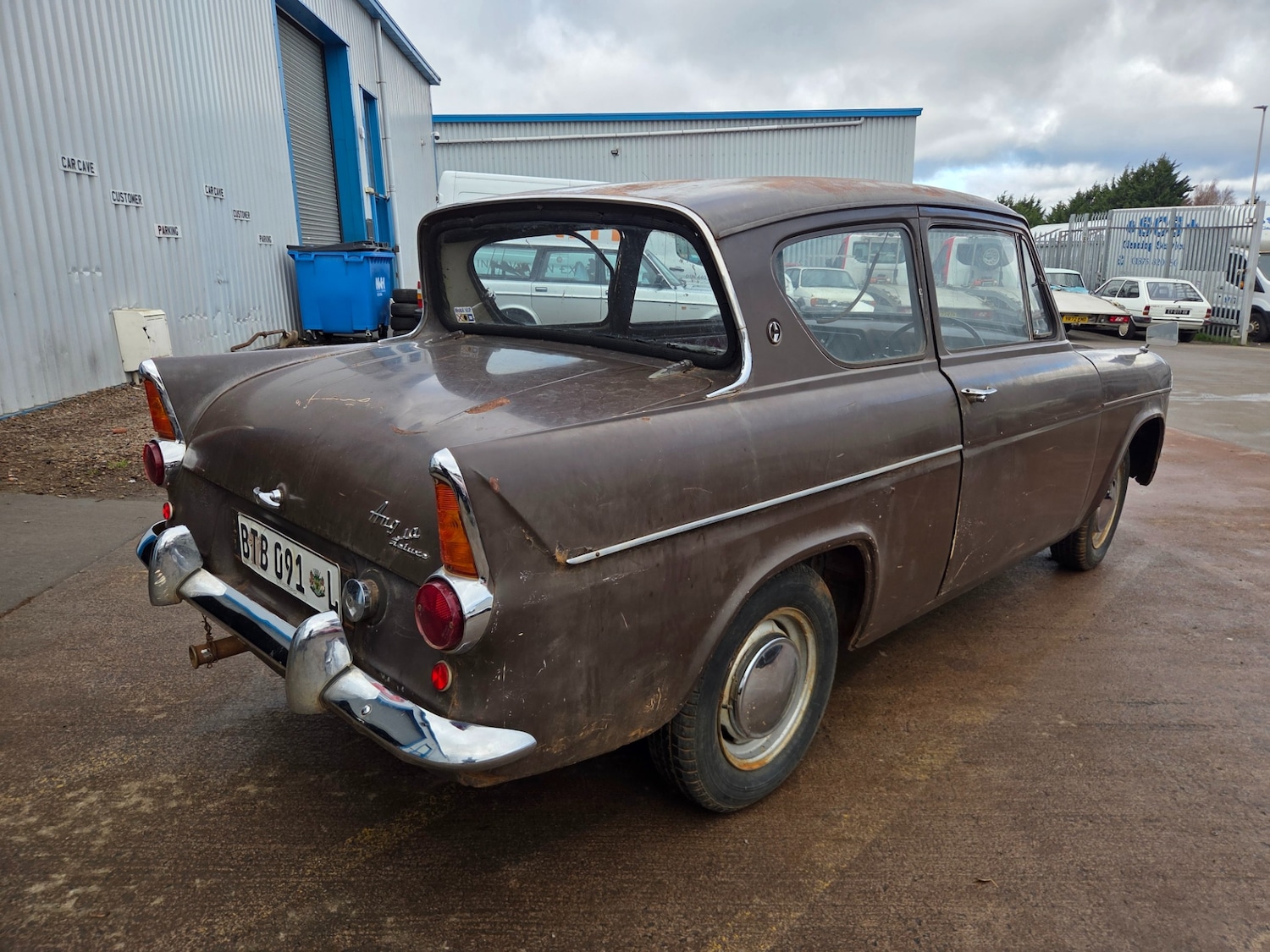 Used Ford Anglia 1967 for sale - 78089151: Photo 5