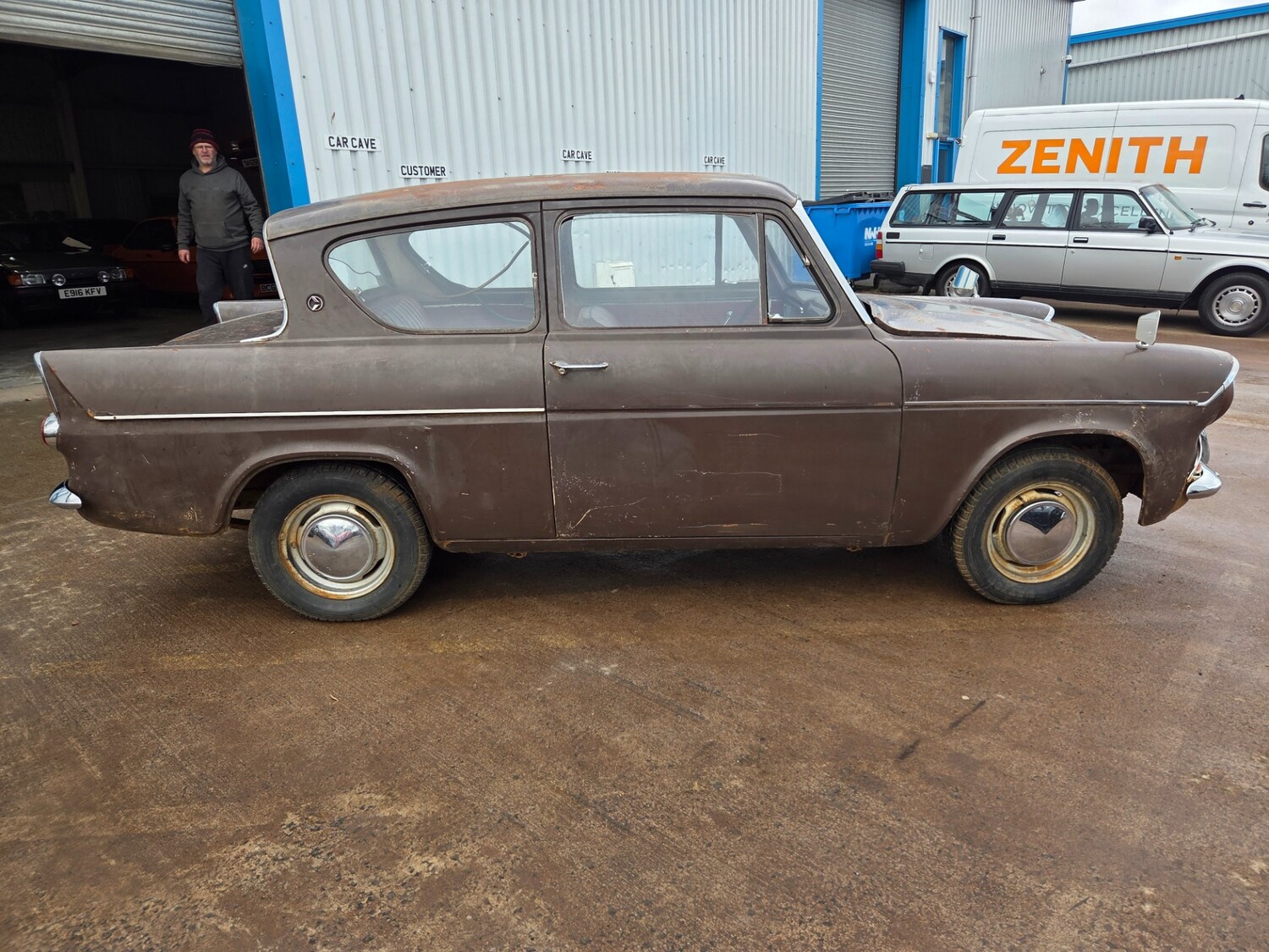 Used Ford Anglia 1967 for sale - 78089151: Photo 6