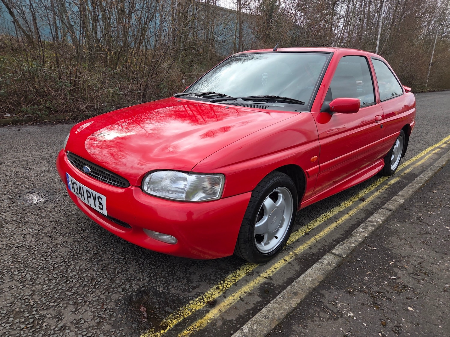 Used Ford Escort 1996 for sale - 77902082: Photo 2