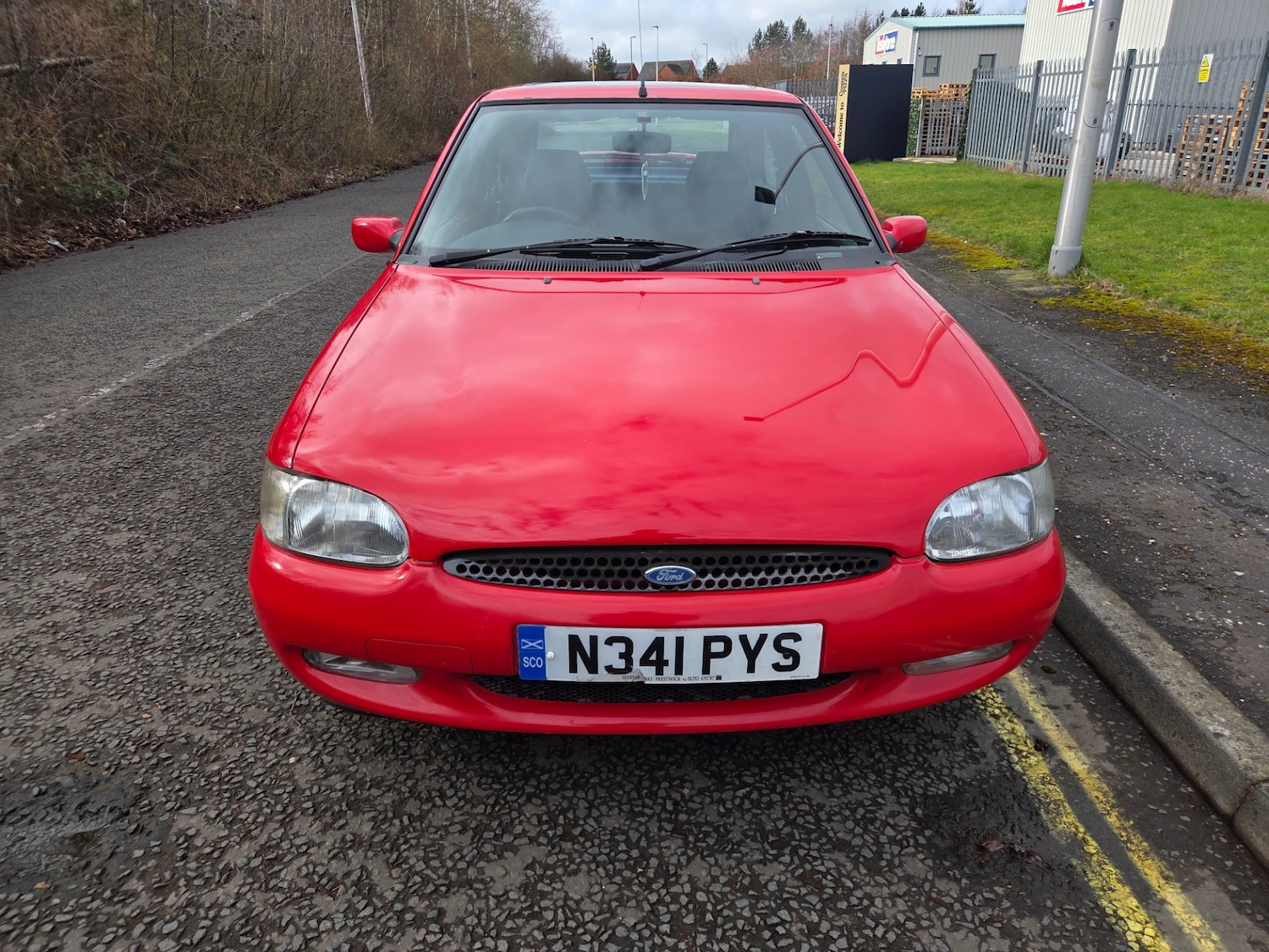 Used Ford Escort 1996 for sale - 77902082: Photo 8