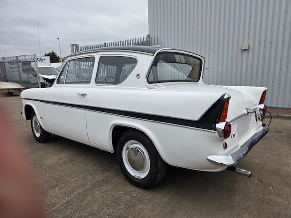 Used Ford Anglia 1967 for sale - 76288699: Photo 5