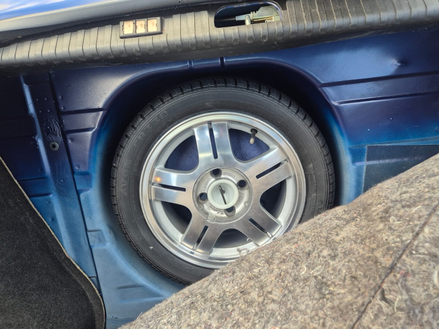 Used Ford Escort 1992 for sale - 77627700: Photo 11