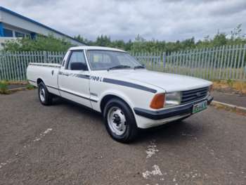 1985 - P100 3.0 Pickup - 1 Owner