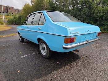 Used Ford Escort 1976 for sale - 75714277: Photo