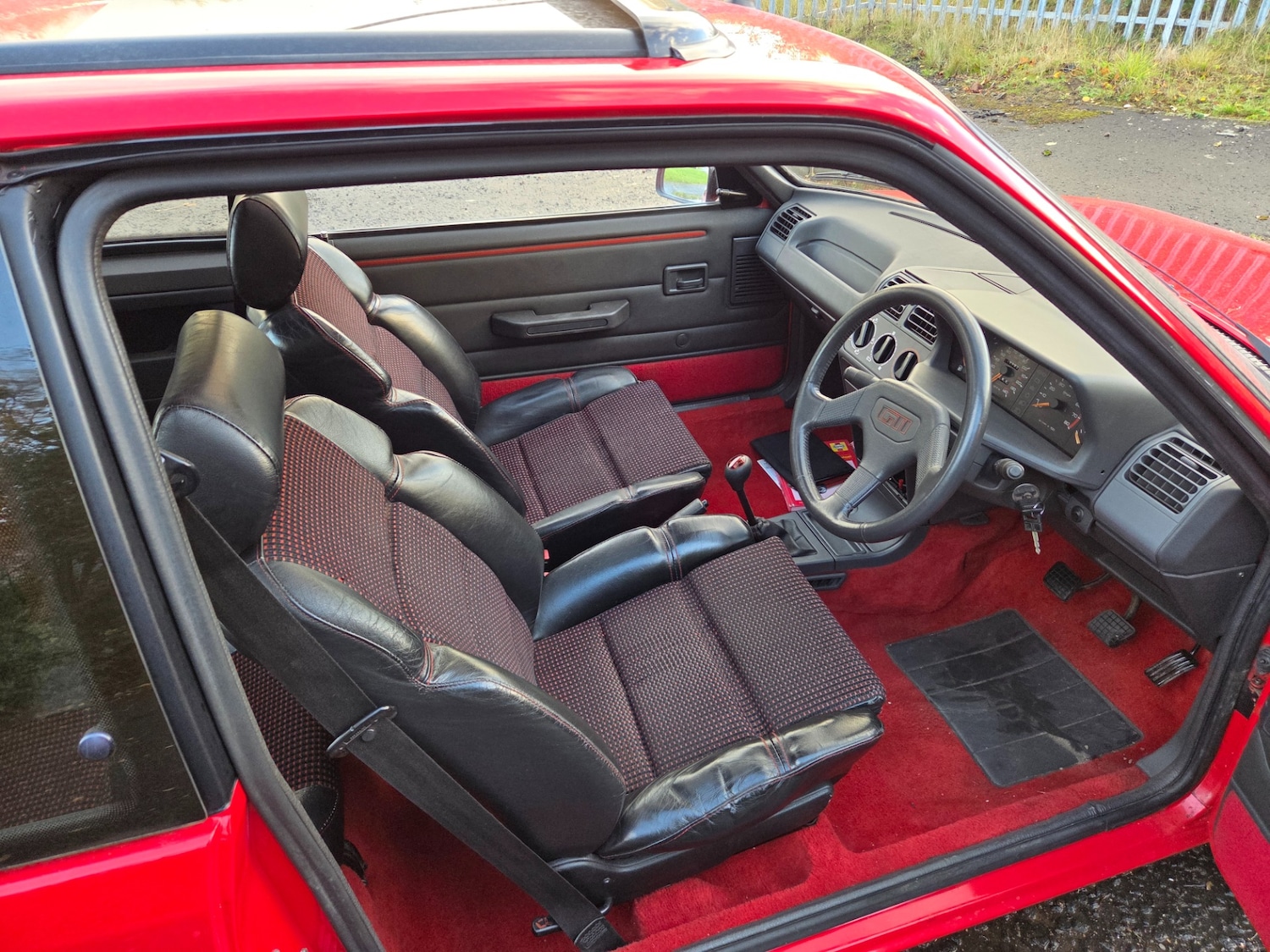 Used Peugeot 205 1989 for sale - 76426324: Photo 8