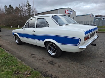 Used Ford Escort undefined for sale - 77819474: Photo