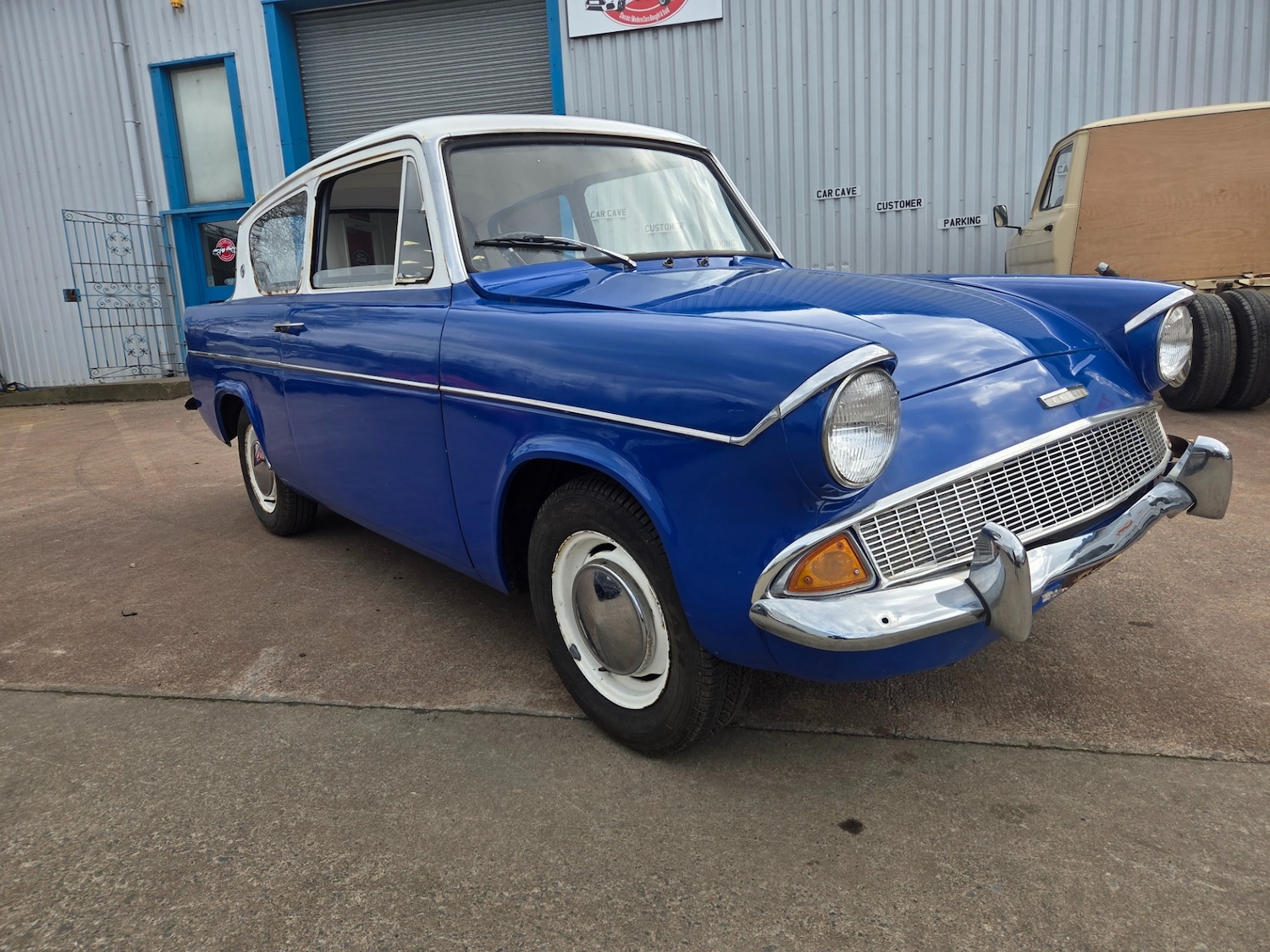 Used Ford Anglia 1967 for sale - 78088768: Photo 1
