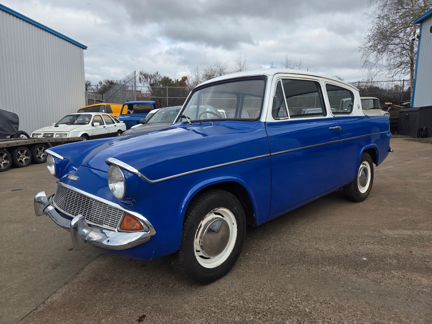 Used Ford Anglia 1967 for sale - 78088768: Photo 2