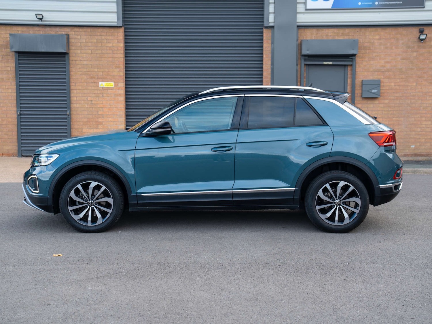 Used Volkswagen T-Roc 2022 for sale - 76588721: Photo 17