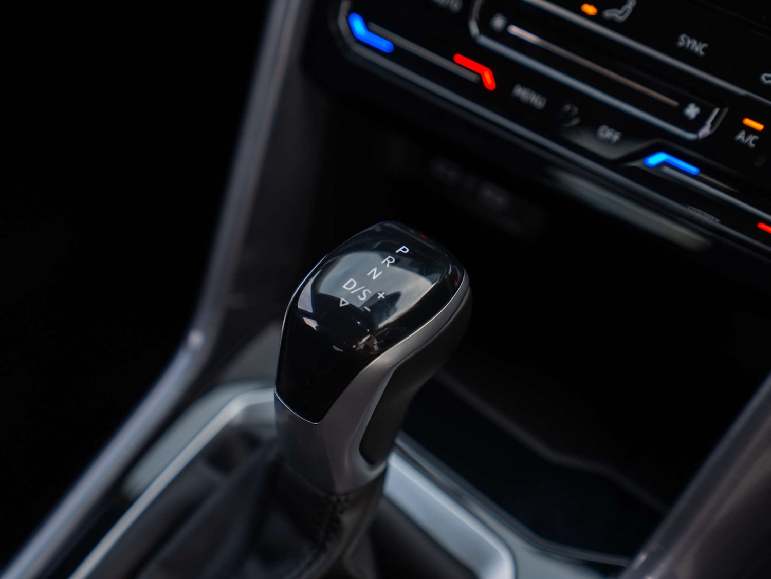 Used Volkswagen T-Roc 2022 for sale - 76588721: Photo 41