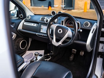 Used smart fortwo 2013 for sale - 76863465: Photo