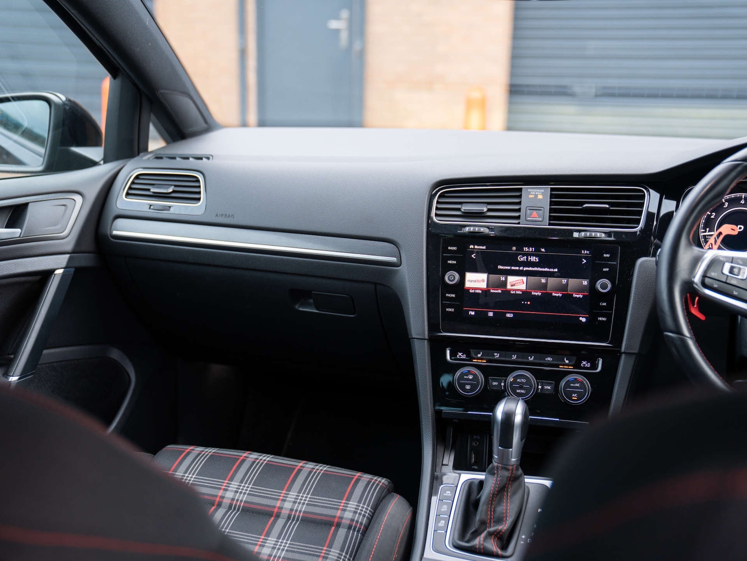 Used Volkswagen Golf 2018 for sale - 77209977: Photo 11