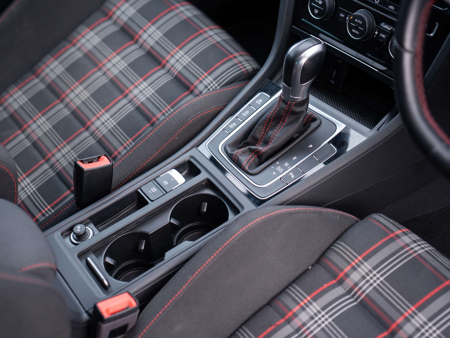 Used Volkswagen Golf 2018 for sale - 77209977: Photo 28