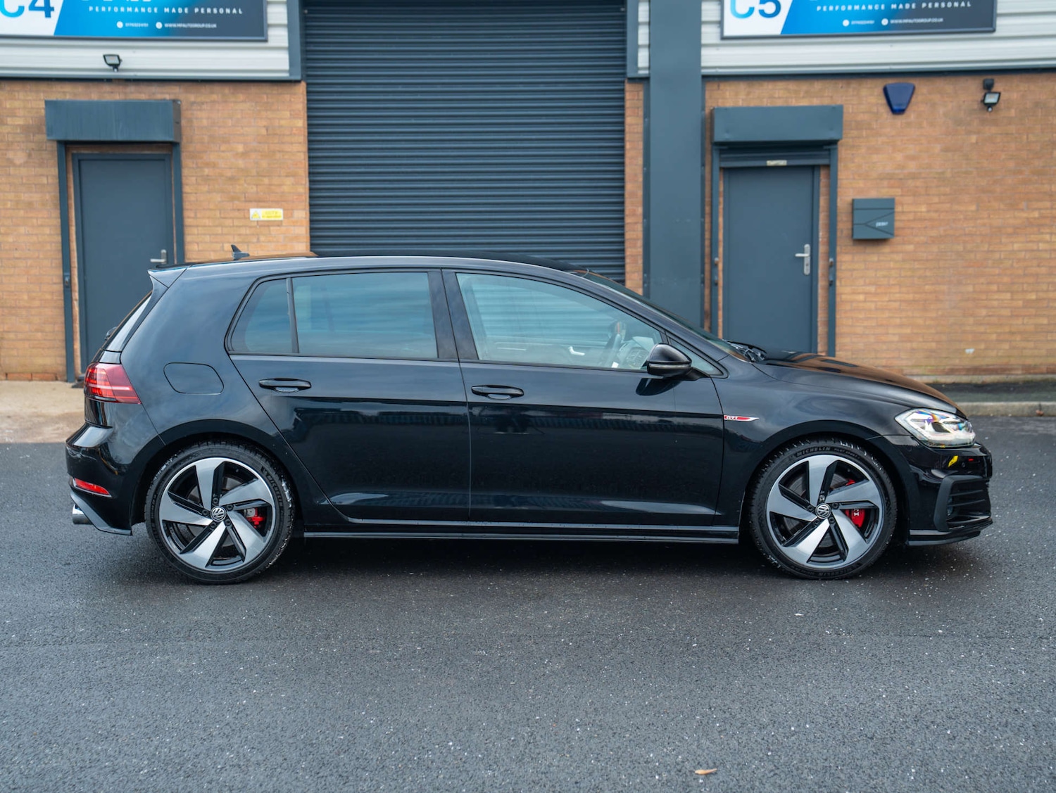 Used Volkswagen Golf 2018 for sale - 77209977: Photo 9