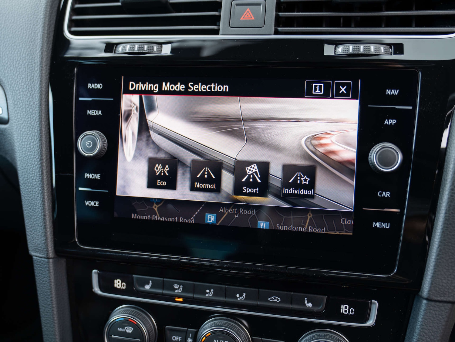 Used Volkswagen Golf 2019 for sale - 76588698: Photo 33