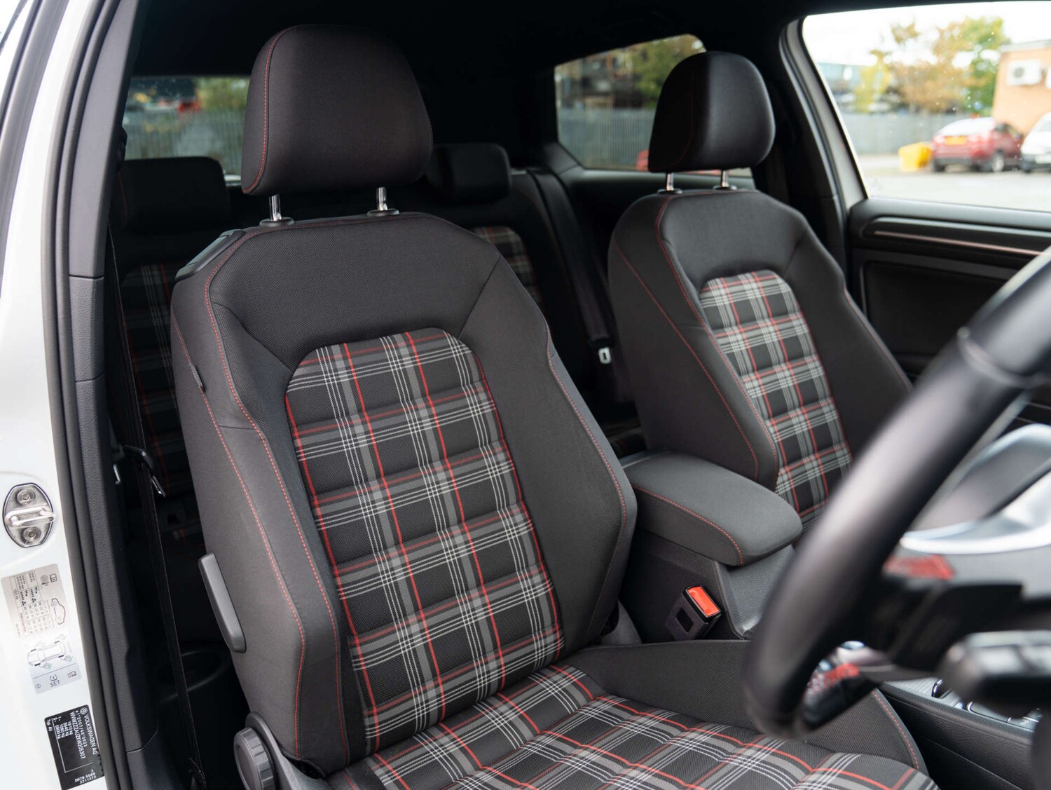 Used Volkswagen Golf 2019 for sale - 76588698: Photo 4