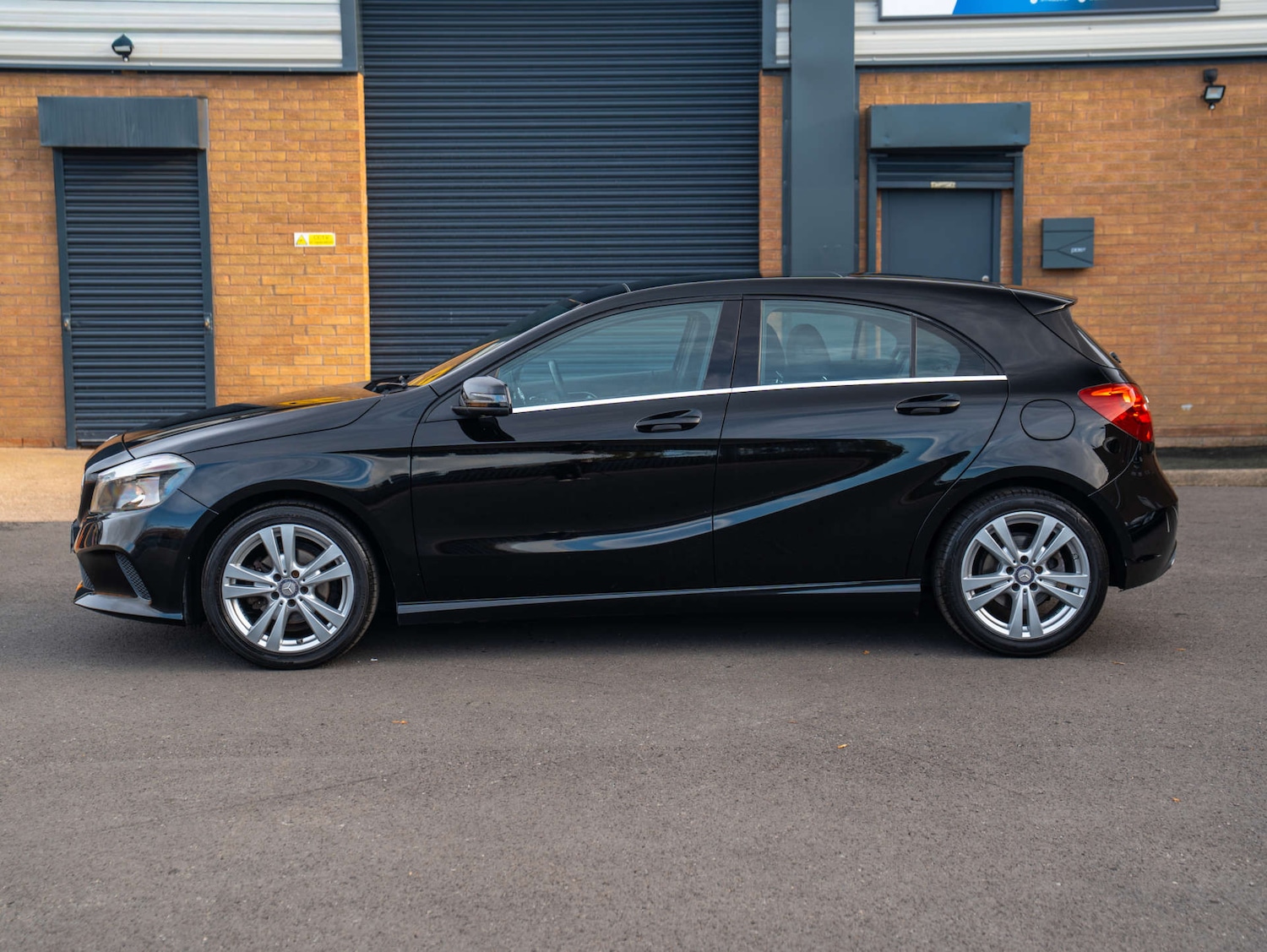 Used Mercedes-Benz A-Class 2017 for sale - 76588726: Photo 16