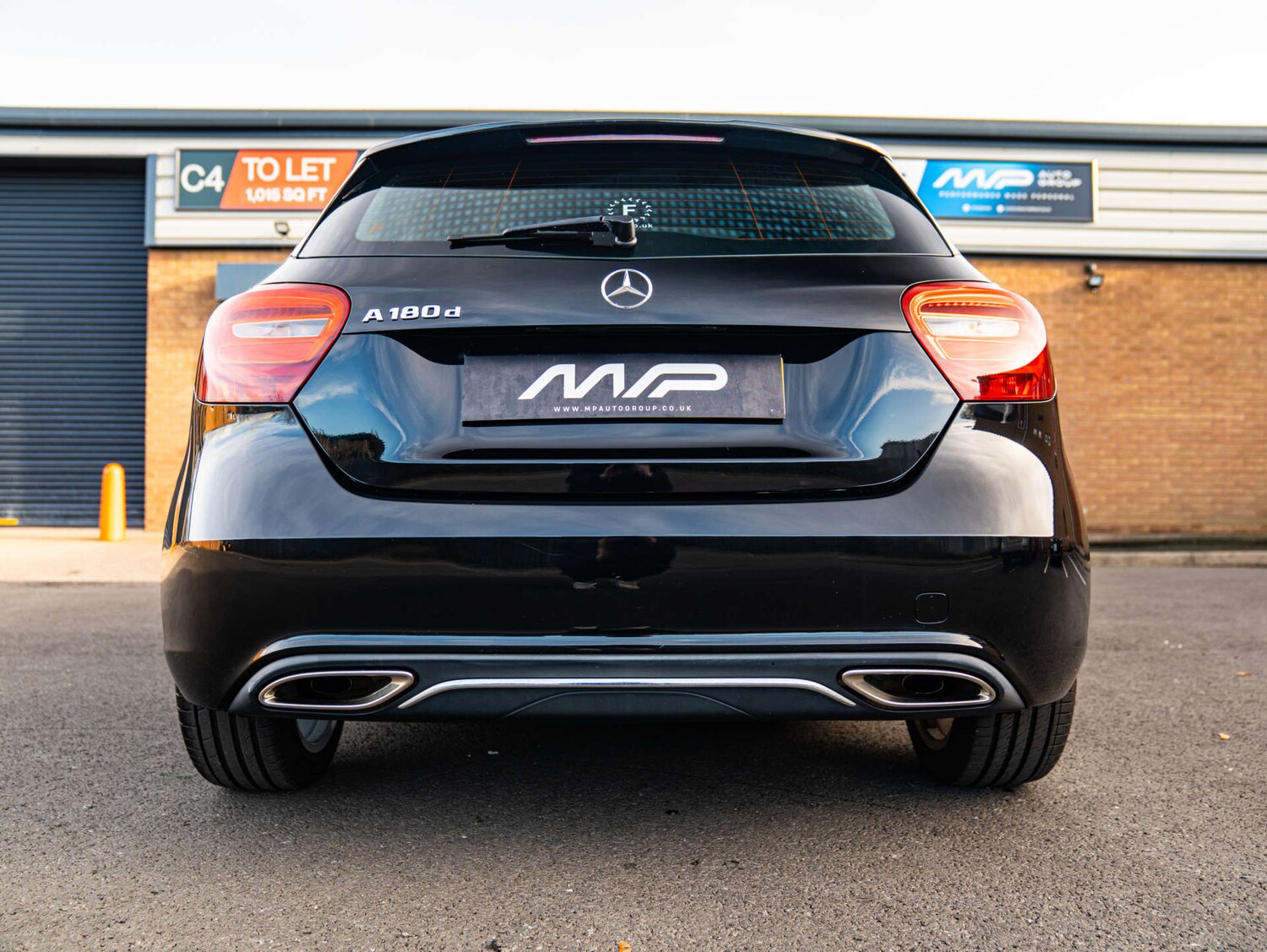 Used Mercedes-Benz A-Class 2017 for sale - 76588726: Photo 35