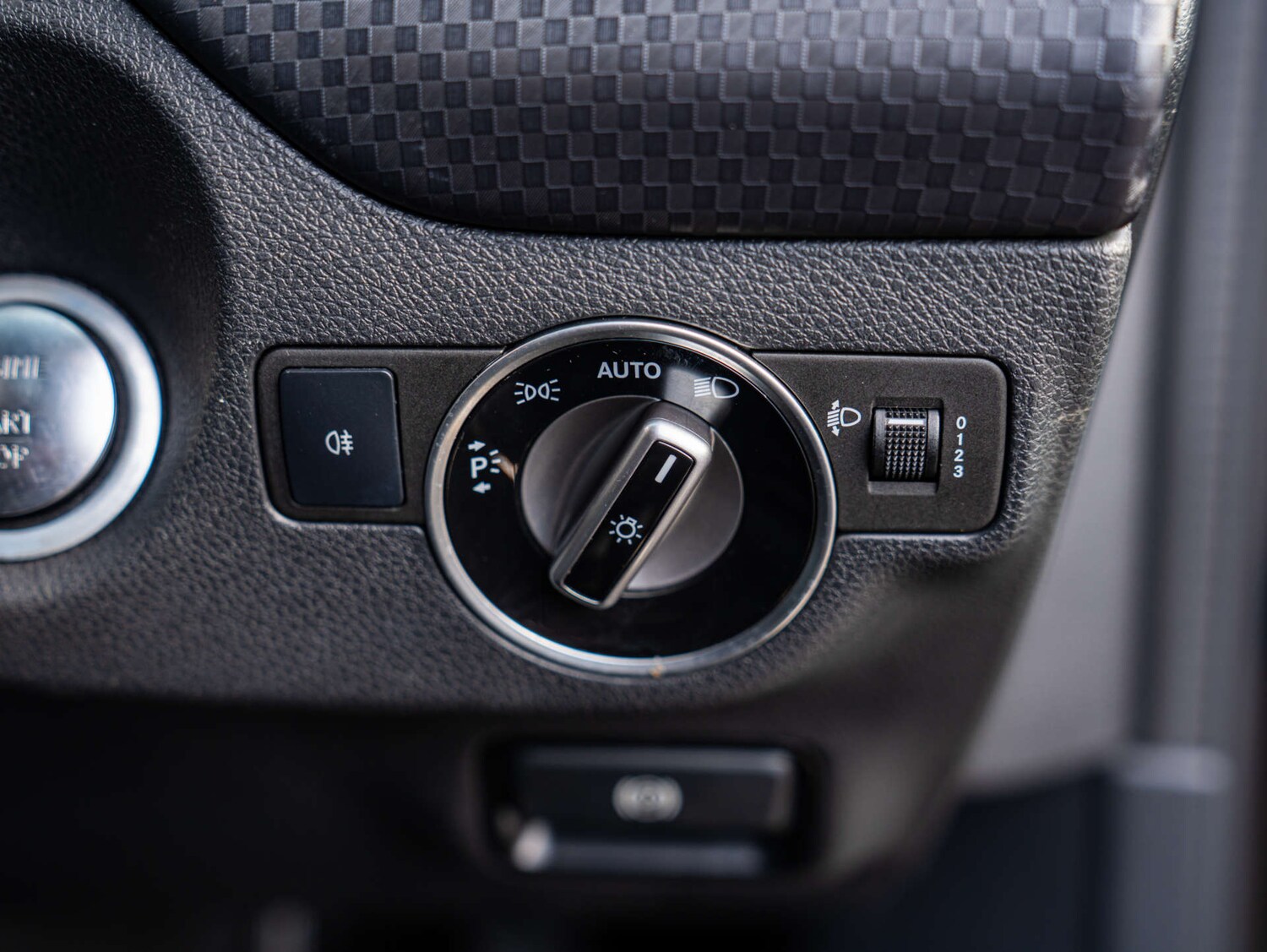 Used Mercedes-Benz A-Class 2017 for sale - 76588726: Photo 59