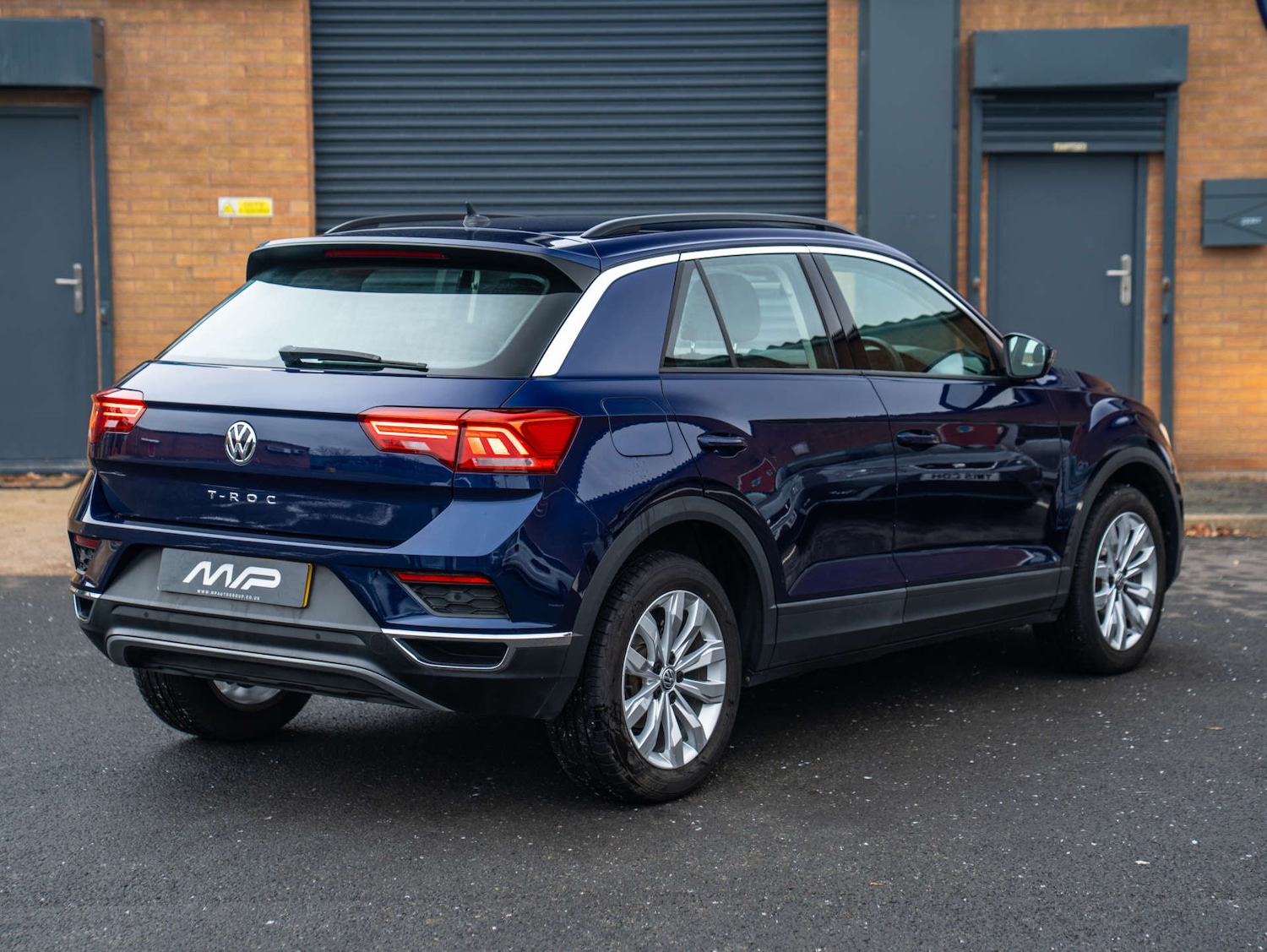 Used Volkswagen T-Roc 2020 for sale - 77070808: Photo 2
