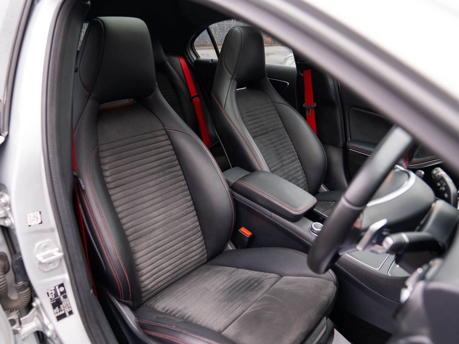 Used Mercedes-Benz A-Class 2016 for sale - 76829817: Photo 4