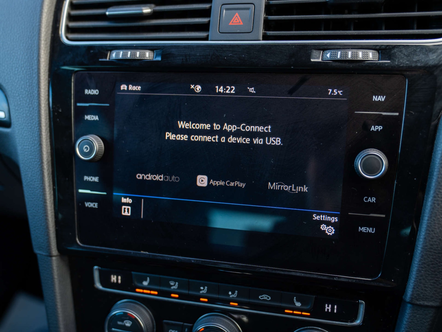 Used Volkswagen Golf 2019 for sale - 76629675: Photo 14