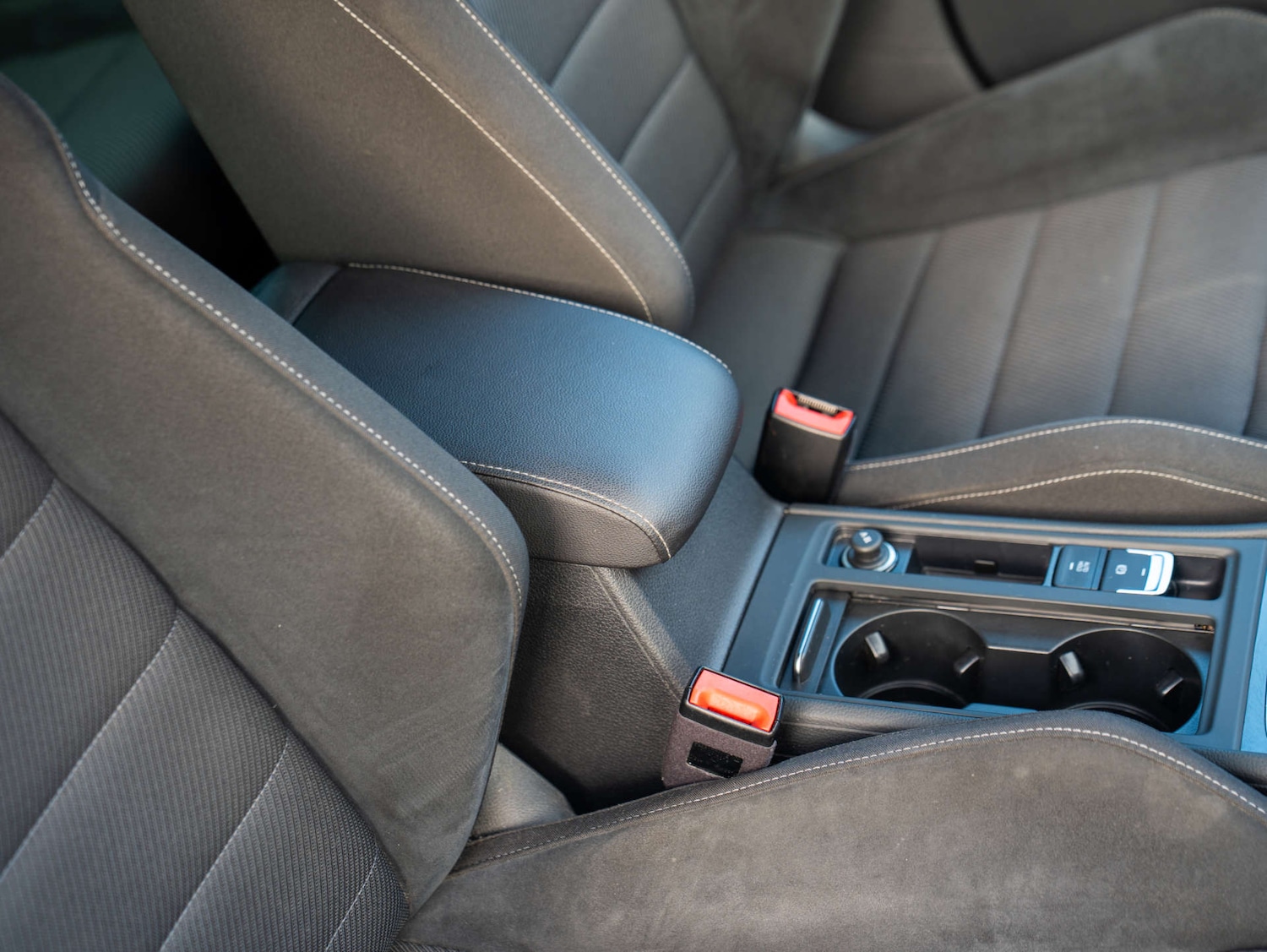 Used Volkswagen Golf 2019 for sale - 76629675: Photo 33