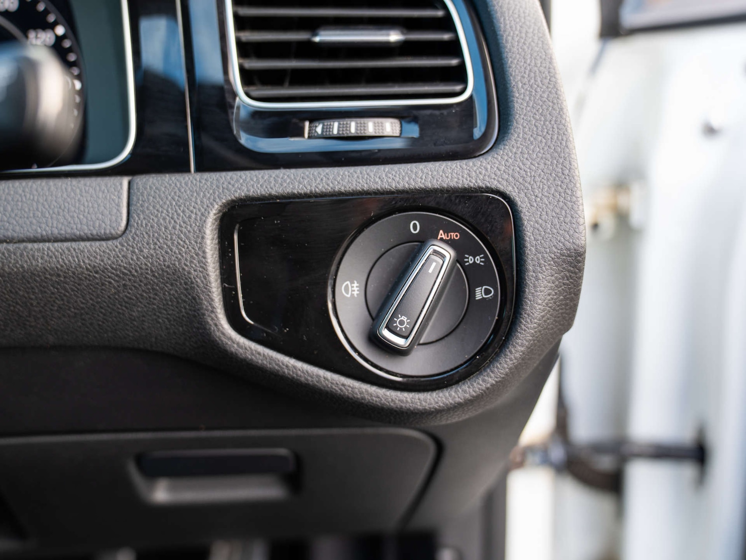 Used Volkswagen Golf 2019 for sale - 76629675: Photo 55